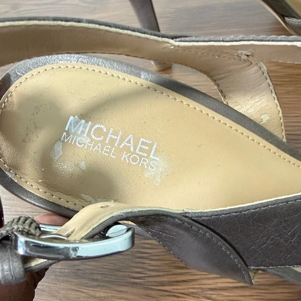 Michael Michael Kors Taupe Leather Slingback‎ Peep Toe Heels Size 9.5M